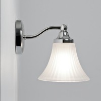 NENA Nástěnné svítidlo, základna kov, povrch chrom lesk, zlatá mat, kryt sklo opál, imitace vroubkování, pro žárovku 40W, G9, 230V, do koupelny IP44, tř.2, rozměry h=160mm, l=190mm