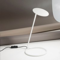 KOBRA Stolní lampa, nastavitený směr svícení, těleso kov, povrch bílá mat/černá mat, difuzor plast opál, LED 5W, 425lm, teplá 3000K, 230V, IP20, rozměry d=200mm, h=400mm.