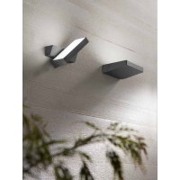 GIRO Nástěnné venkovní svítidllo, nast. směr svícení, těleso kov, povrch černá grafit/šedá, dif. plast opál, LED 14W, 1120lm, teplá 3000K, Ra80, 230V, IP54, tř.1, rozměry 150x50x160mm.
