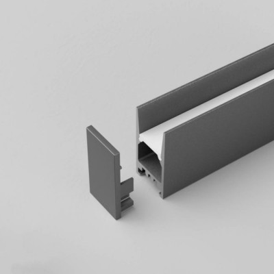 PRF011 Koncovka profilu pro LED pásky bez otvoru, materiál PC, povrch černá, rozměry 15,5x30mm.