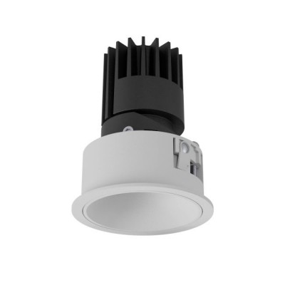 XRYO Podhledové bodové svítidlo, výklopné 30°, materiál hliník, povrch vnitřní bílá, rámeček bílá, LED 10W, 1350lm, teplá 3000K, Ra90, vyzař úhel 36°, 230V, IP40, tř.2, rozměry d=74mm, h=97mm.