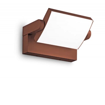 SWIPE Nástěnné venkovní svítidlo, nastav. sklon svícení, těleso hliník, povrch kávová, dif plast opál, LED 20,5W, 2300lm, teplá 3000K, 230V, IP54, tř.1, rozměry 212x100x165mm