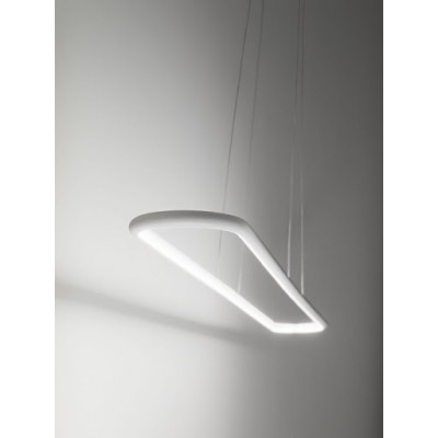 CIRCUIT Závěsné svítidlo, těleso kov, povrch bílá mat, difuzor plast opál, LED 42W/3280lm, teplá 3000K, 230V, stmívatelné, IP20, rozměry 1200x120mm, vč závěs lanka h=1500mm, lze zkrátit.