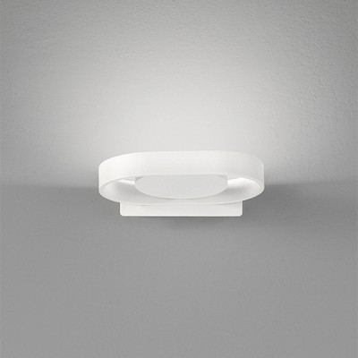 BELT Nástěnné svítidlo, nastavitelný směr svícení, těleso kov, povrch bílá mat/černá mat, difuzor plast opál, LED 6W, 480lm, CCT přepín teplota teplá 3000K, neutrální 4000K, denní 6000K, 230V, IP20, rozměry 210x60x170mm.