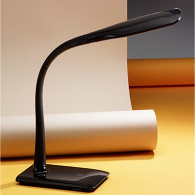 PALETTE Stolní kancelářská lampa, nastavitelný směr svícení, těleso plast, povrch černá, difuzor plast opál, LED 7W, teplá 3000K, 400lm, stmívatelné, 230V, IP20, rozměry 170x120x550mm.