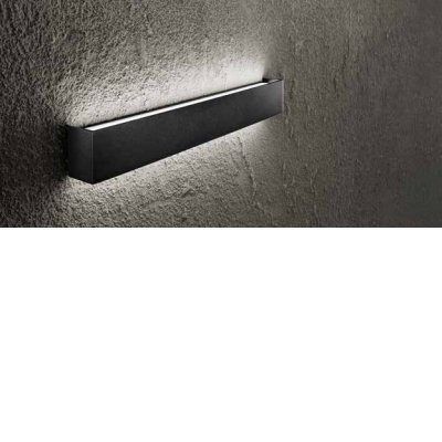 RUMMO Nástěnné svítidlo, těleso hliník, povrch černá, dif plast opál, LED 20W, 1600lm, teplá 3000K, Ra90, 230V, IP20, tř.1, rozměry 590x50x35mm, svítí nahoru/dolů.