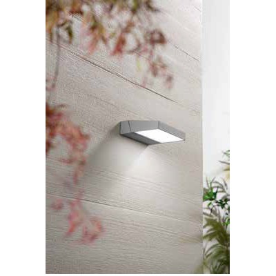 GIRO Nástěnné venkovní svítidllo, nast. směr svícení, těleso kov, povrch šedá, dif. plast opál, LED 14W, 1120lm, teplá 3000K, Ra80, 230V, IP54, tř.1, rozměry 150x50x160mm.