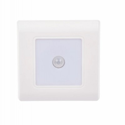 RAN Vestavné svítidlo do stěny, PIR senzor pohybu, dosah 3m, čas 35s, těleso plast bílá, difuzor plast opál, LED 0,6W, denní 6000K, 70lm, Ra80, IP20, rozměry 86x86x34mm, vč montážního boxu.