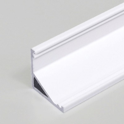 SUPINA C Přisazený, rohový profil pro LED pásky, sklon 60° nebo 30°, materiál hliník, povrch bílý, max šířka LED pásků w=12mm, rozměry 16,5x16,5mm, l=4000mm
