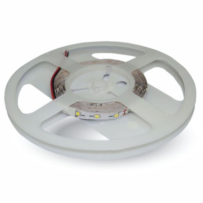 VT-3528 LED pásek 60LED/m 4,2W/m 420lm/m 12V VÝPRODEJ LED pásek, těleso plast, 60LED/m, 3,6W/m, teplá 3000K, 400lm/m, vyzařovací úhel 120°, Ra80, 12V, dělení po 50mm, rozměry w=8mm, l=5000mm, cena za 1m